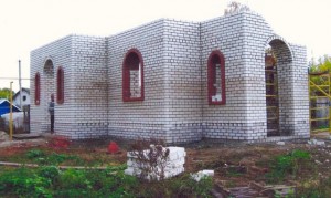 Строящийся храм в честь Святой Троицы       
